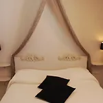 オテル ロランジェリー ホテル 3*