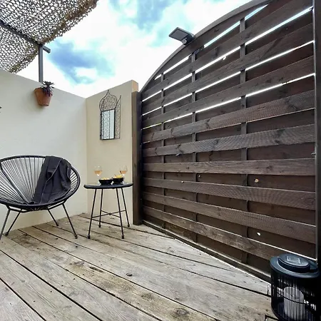 オテル ロランジェリー ル・ラヴァンドゥー