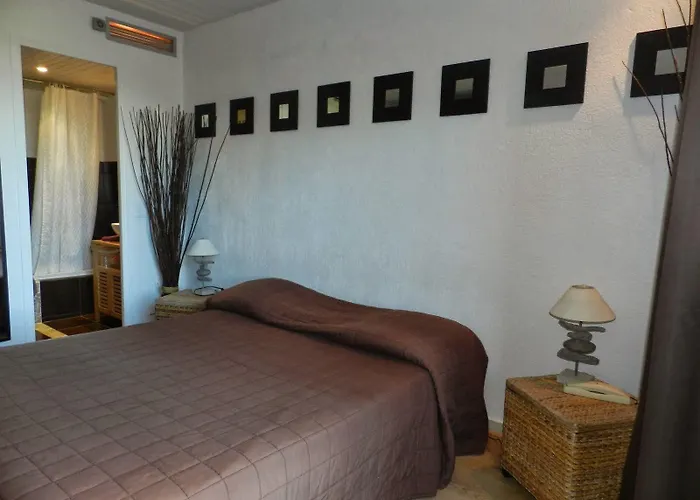 Szálloda L'orangeraie Le Lavandou