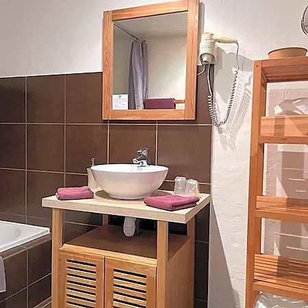 Hotel L'orangeraie 3*