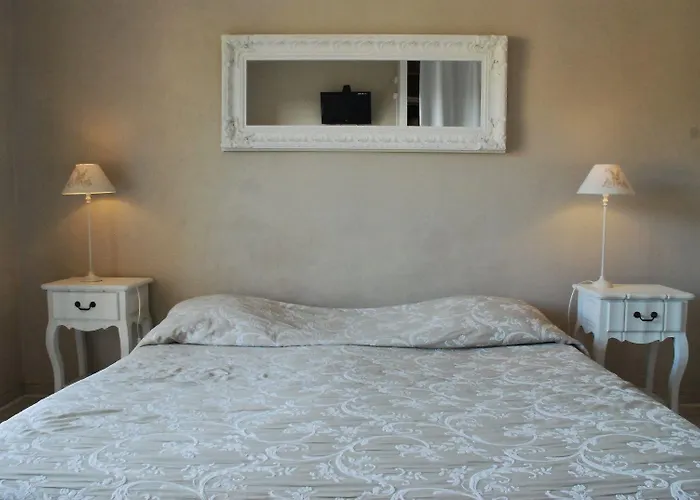 מלון L'orangeraie