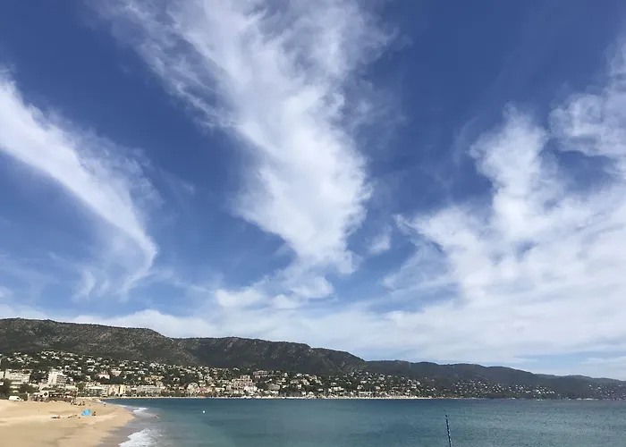 מלון L'orangeraie 3*